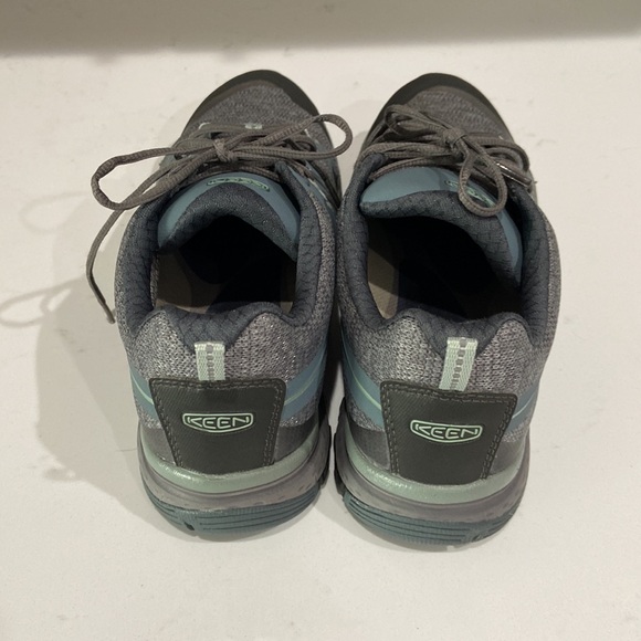Keen Women’s Terradora WP Style 1019878 Stormy Weather / Wrought Iron size 8 - Picture 8 of 17